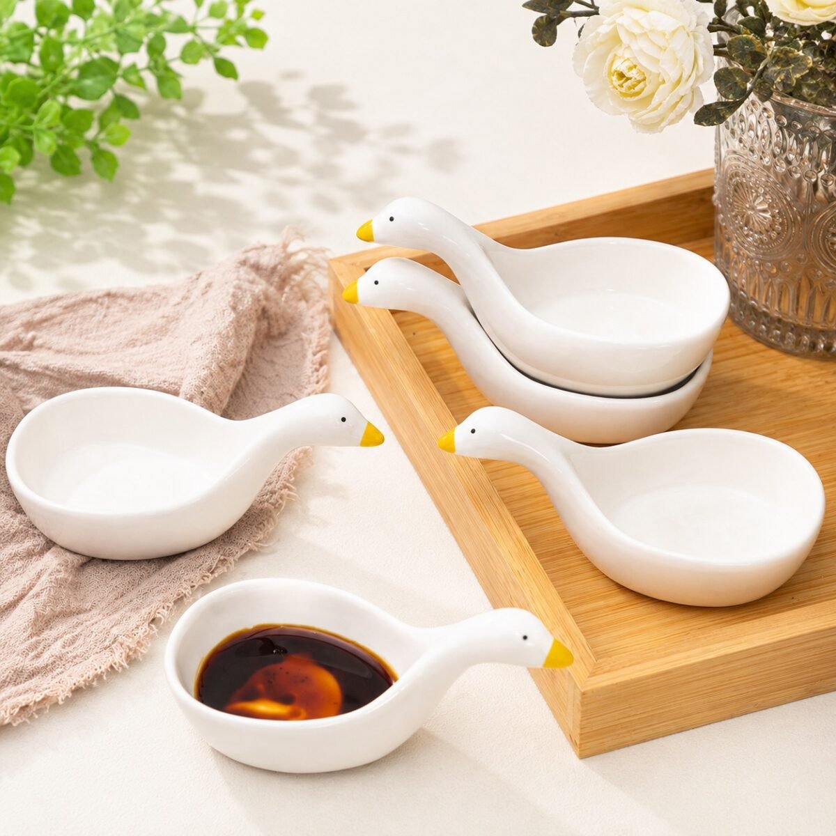 Sauce Dish Sauce Bowl Dipping Sauce Bowl 天鹅酱料碟